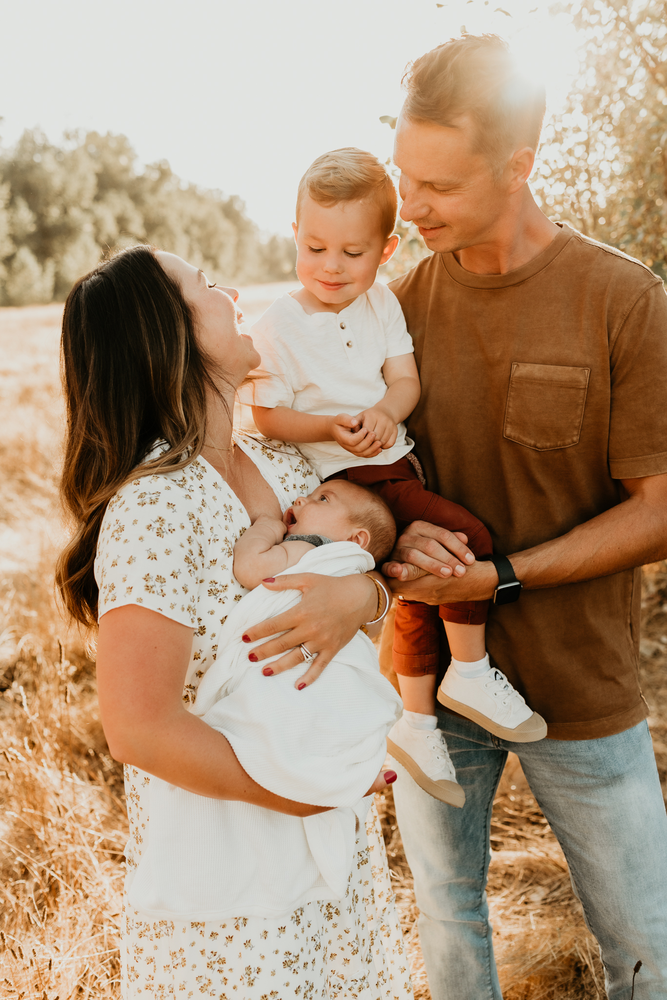 Golden Hour Family Photos - Caitlin Forster Photography