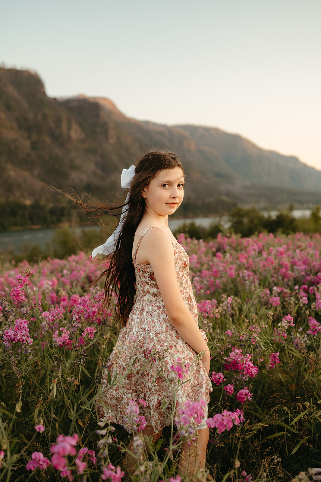 Portland family photos Columbia River Gorge wildflowers at sunset